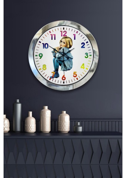 Hediyelik 36 cm Krom Metal Genç Kız Duvar Saati