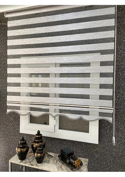 Ithal Gri Zebra Stor Perde Etek Dilimli Krem (Alüminyum Kasa+Etek Dilimi Hediye