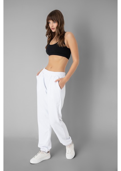 Pureflex Beyaz Jogger Eşofman Altı – Zamansız Şıklık, Ultra Konfor!