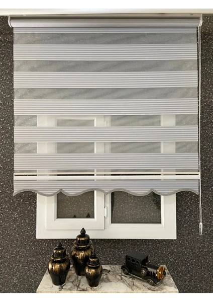 Gri Geniş Pliseli Zebra Stor Perde Eteği Dilimli (Alüminyum Kasa+Metal Ayak