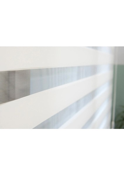 Ithal Bambu Beyaz Zebra Stor Perde Eteği Dilimli(Alüminyum Kasa Metal Ayak ) fiyatları