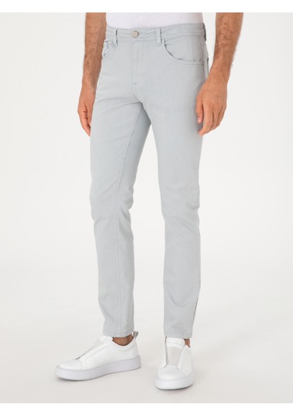 Erkek Buz Mavisi Slim Fit Pamuk Karışımlı Jean Pantolon 50298870-VR036 fiyatları