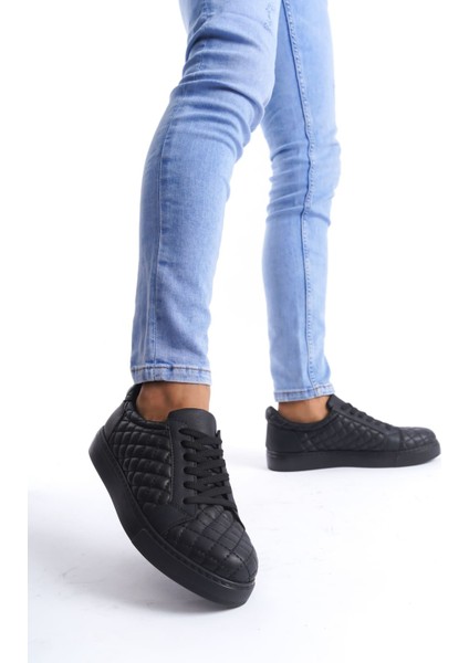 ET166 Prestige Bağcıklı Cilt Kapitone Desenli Erkek Günlük Sneaker Ayakkabı St - Siyah