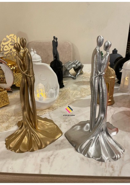 Romantik Çift Biblo - 22CM Şık ve Modern Masaüstü Dekorasyon Hediye Figür Ev Ofis Aşk Love Sevgili