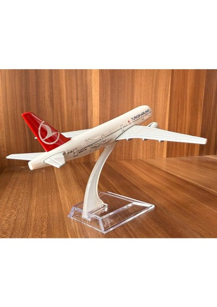 Boeing 737-800 Thy Metal Model Uçak (1/250) – Kişiye Özel Isim Yazılı, Şık Dekoratif ve Koleksiyonl fiyatları