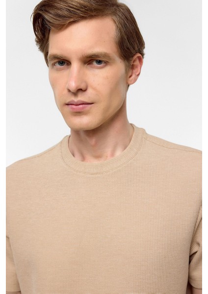 Kiremit Regular Armürlü Bisiklet Yaka Tişört fırsatları