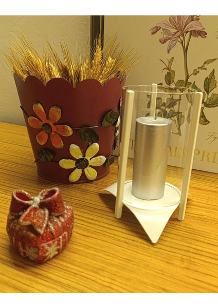 Respira Metal Dekoratif Mumluk Cam Muhafazalı Beyaz Tealight ve Silindir Mum İçin fiyatları