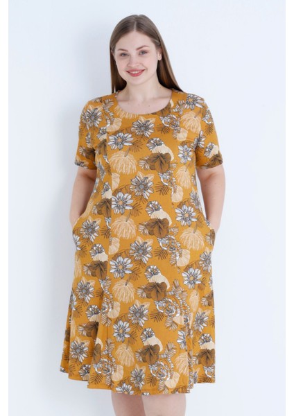 Çiçek Desenli Kısa Kollu Pamuklu Büyük Beden Elbise