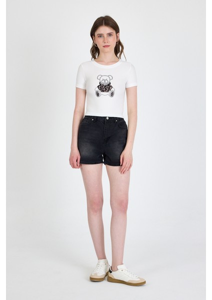 Ekru Ayıcık Baskılı Leopar Detaylı Slim Fit Crop Tişört 0549 modelleri