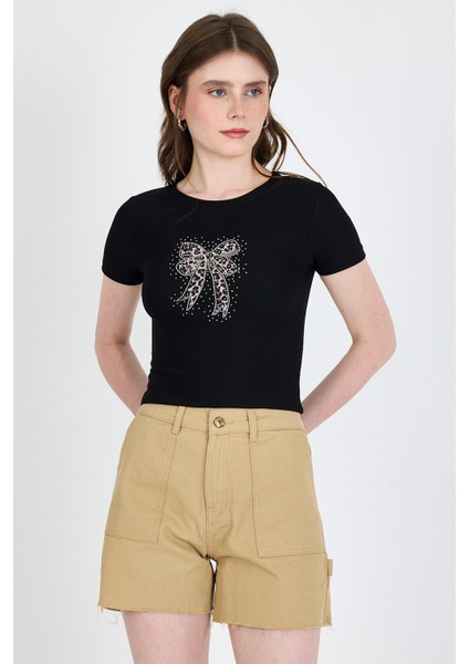 Siyah Leopar Fiyonk Baskılı Taş Detaylı Slim Fit Crop Tişört 0549-1
