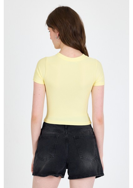 Sarı Leopar Fiyonk Baskılı Taş Detaylı Slim Fit Crop Tişört 0549-1 indirimleri
