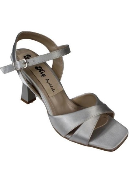 Yazkış Kadın Siyah Gümüş Saten Çapraz Bantlı 9cm Kadeh Topuk Bilekten Bağlamalı Ayakkabı