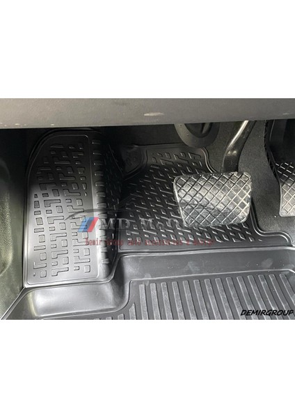 Audi Q7 2015 ve Üzeri 3D Havuzlu Paspas
