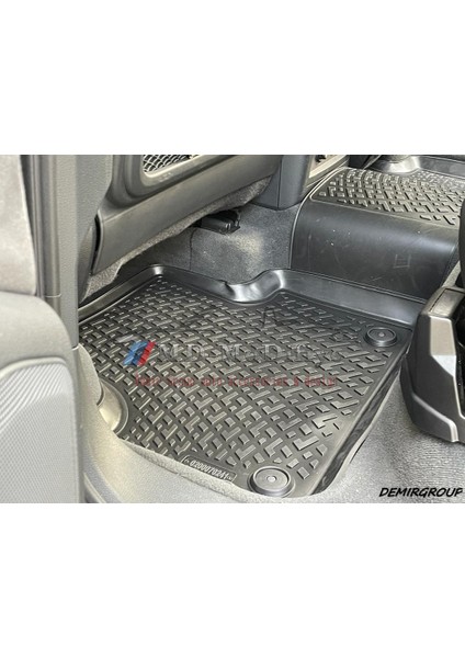 Audi Q7 2015 ve Üzeri 3D Havuzlu Paspas