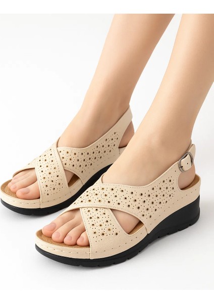 Ortapedik Taban Cırtlı Sandalet Şık Modern Günlük Sandalet indirimleri