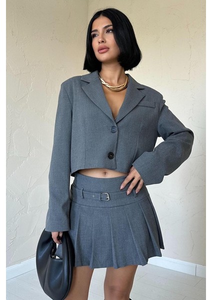 Gri Bomber Ceket ve Pileli Etek Takım fiyatları