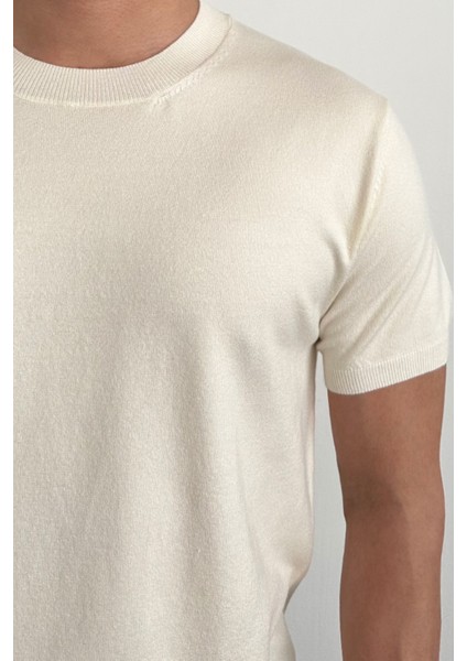 Erkek Beyaz Slim Fit Bisiklet Yaka Triko T-Shirt indirimleri