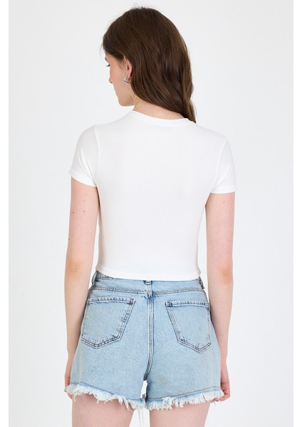 Ekru Bisiklet Yaka Taş Işleme Detaylı Slim Fit Crop Tişört 1149 indirimleri