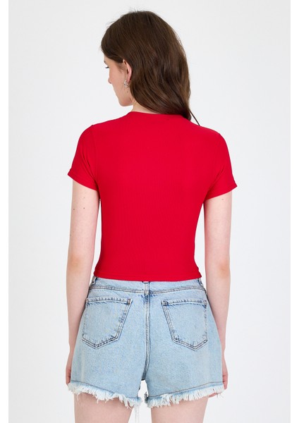 Kırmızı Bisiklet Yaka Taş Işleme Detaylı Slim Fit Crop Tişört 1149 indirimleri
