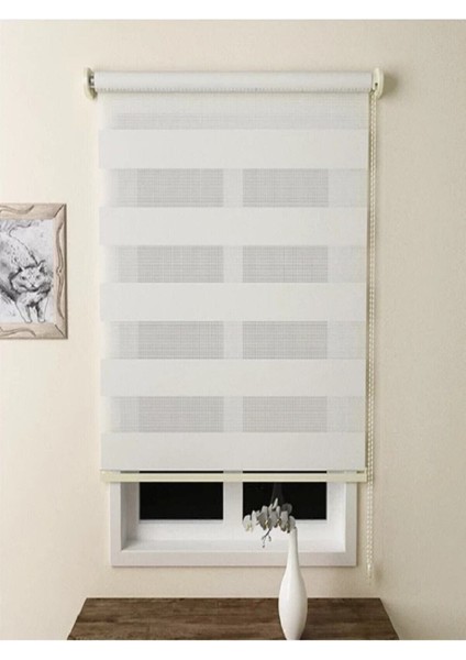 Beyaz Düz Stor Zebra Perde 220 x 240