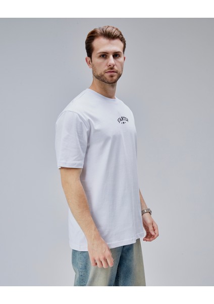 Dymond Beyaz Bisiklet Yaka Baskılı Oversize Erkek Tshirt