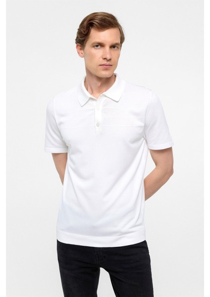 Beyaz Regular Düz Polo Yaka Triko Tşört