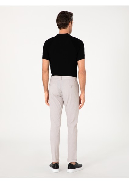 Erkek Bej Slim Fit Gofreli Beli Bağcıklı Spor Pantolon 50305618-VR011 fırsatları