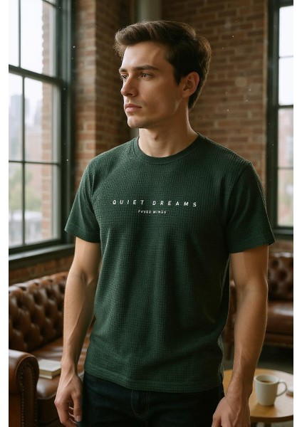 Erkek Regular Yeşil Baskılı T-Shirt fırsatları