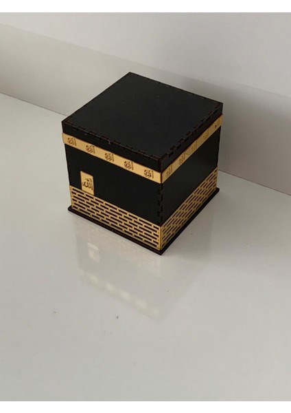 Aynalı Pleksi Motifli Ahşap Kabe