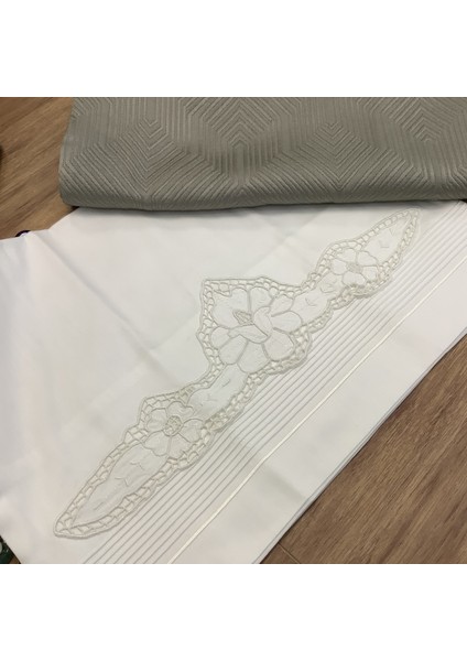 Beyaz Iş Aplikeli Nevresim Takımı -6 Parça fiyatları