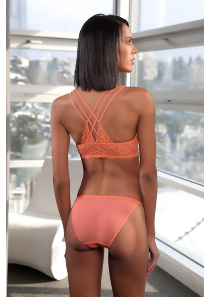 Moonlight 320 Desteksiz Sütyen ve Külot Takımı fiyatları