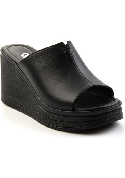 Siyah Leather Kadın Terlik K04040012603