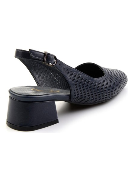 Lacivert Leather Kadın Klasik Topuklu Ayakkabı K01531252103 modelleri