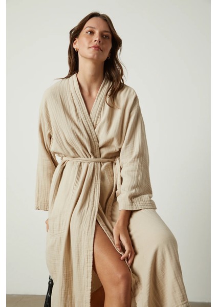 Müslin Kadın Bornoz – Kimono Modeli Sabahlık – %100 Organik Pamuk, 2 Kat Müslin Kumaş – Plaj, Spa, Hamam, Yazlık ve Günlük Kullanım Için Hafif, Nefes Alabilir, Kuşaklı ve Cepli Tasarım fırsatları