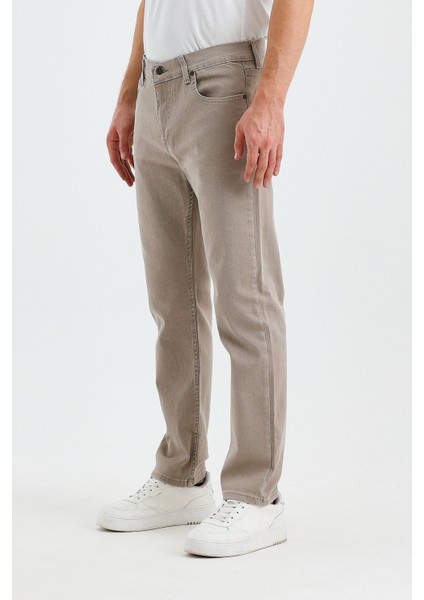 Erkek Regular Fit Geniş Paça Yüksek Bel Casual Kot Pantolon modelleri