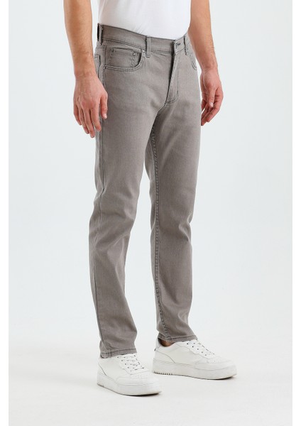 Erkek Regular Fit Geniş Paça Yüksek Bel Casual Kot Pantolon fırsatları