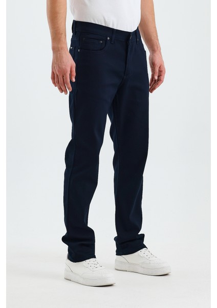 Erkek Regular Fit Geniş Paça Yüksek Bel Casual Kot Pantolon fırsatları