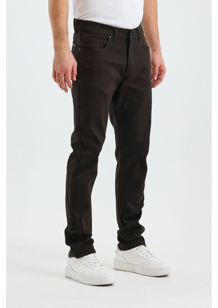 Erkek Regular Fit Geniş Paça Yüksek Bel Casual Kot Pantolon fırsatları