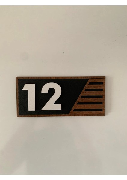 Suni Derili Ahşap Kapı Önü Numaralığı
