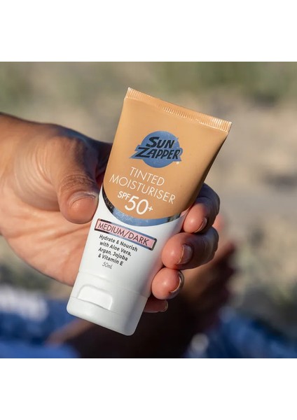 Tinted Moisturiser Medium/dark Spf 50+ 50ML indirimleri
