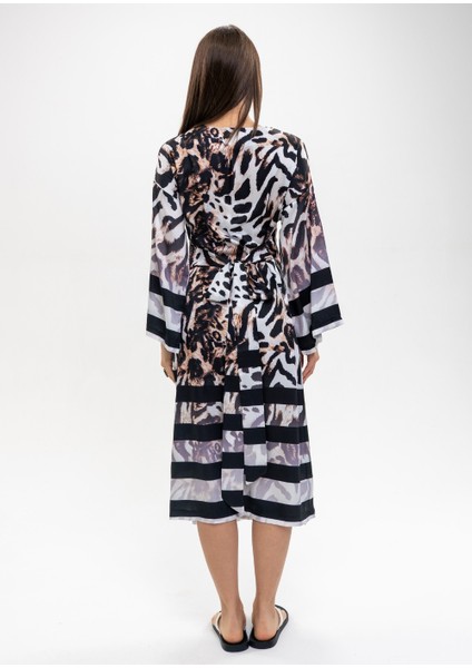 Modern Leopar Kimono
