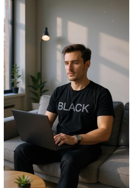 Erkek Slim Fit Bisiklet Yaka T-Shirt fiyatları