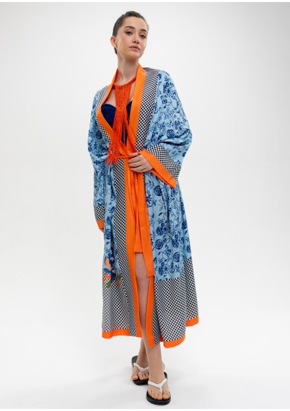 Mavi Çiçekler Kimono