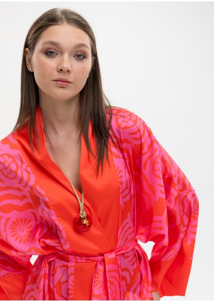 Dinamik Pembe Kimono indirimleri