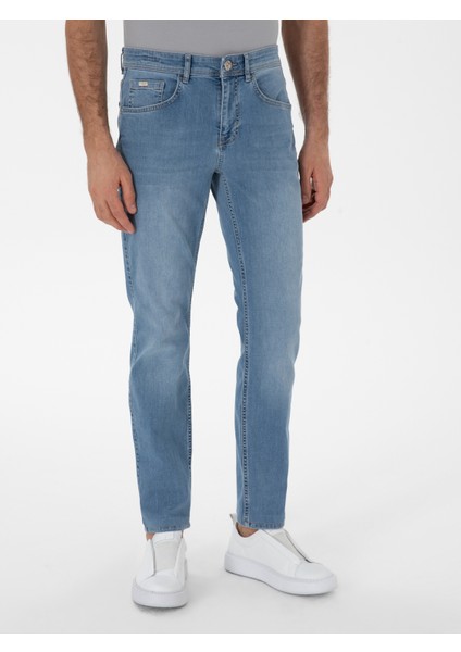 Erkek Açık Mavi Slim Fit Pamuk Karışımlı Jean Pantolon 50298866-VR003