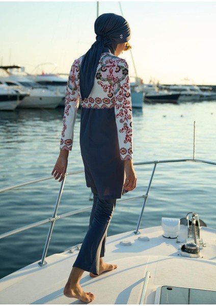 Kanaviçe Paraşüt Tesettür Mayo indirimleri