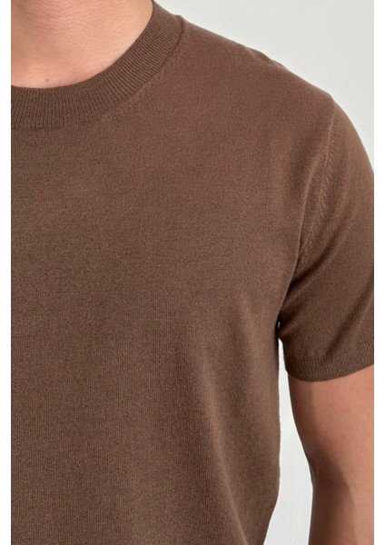 Erkek Kahverengi Slim Fit Bisiklet Yaka Triko T-Shirt fırsatları