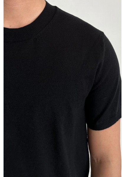 Erkek Siyah Slim Fit Bisiklet Yaka Triko T-Shirt fırsatları