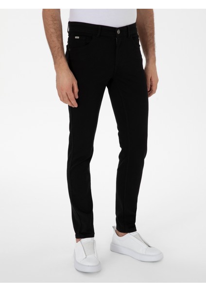 Erkek Siyah Slim Fit Pamuk Karışımlı Jean Pantolon 50304088-VR046 fırsatları
