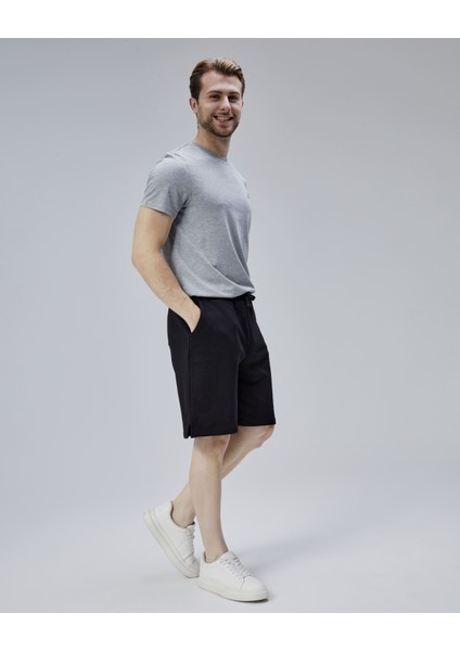 Asher Siyah Yırtmaçlı Patchli Rahat Kalıp Erkek Örme Şort indirimleri